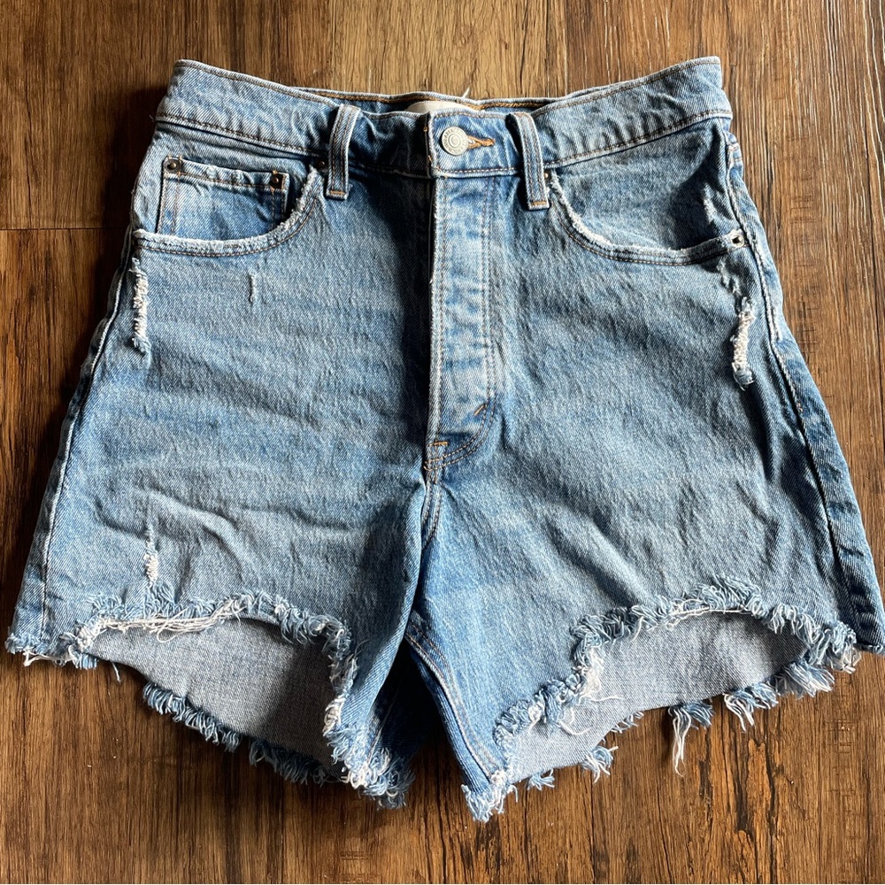 Abercrombie & Fitch The Dad Short High Rise